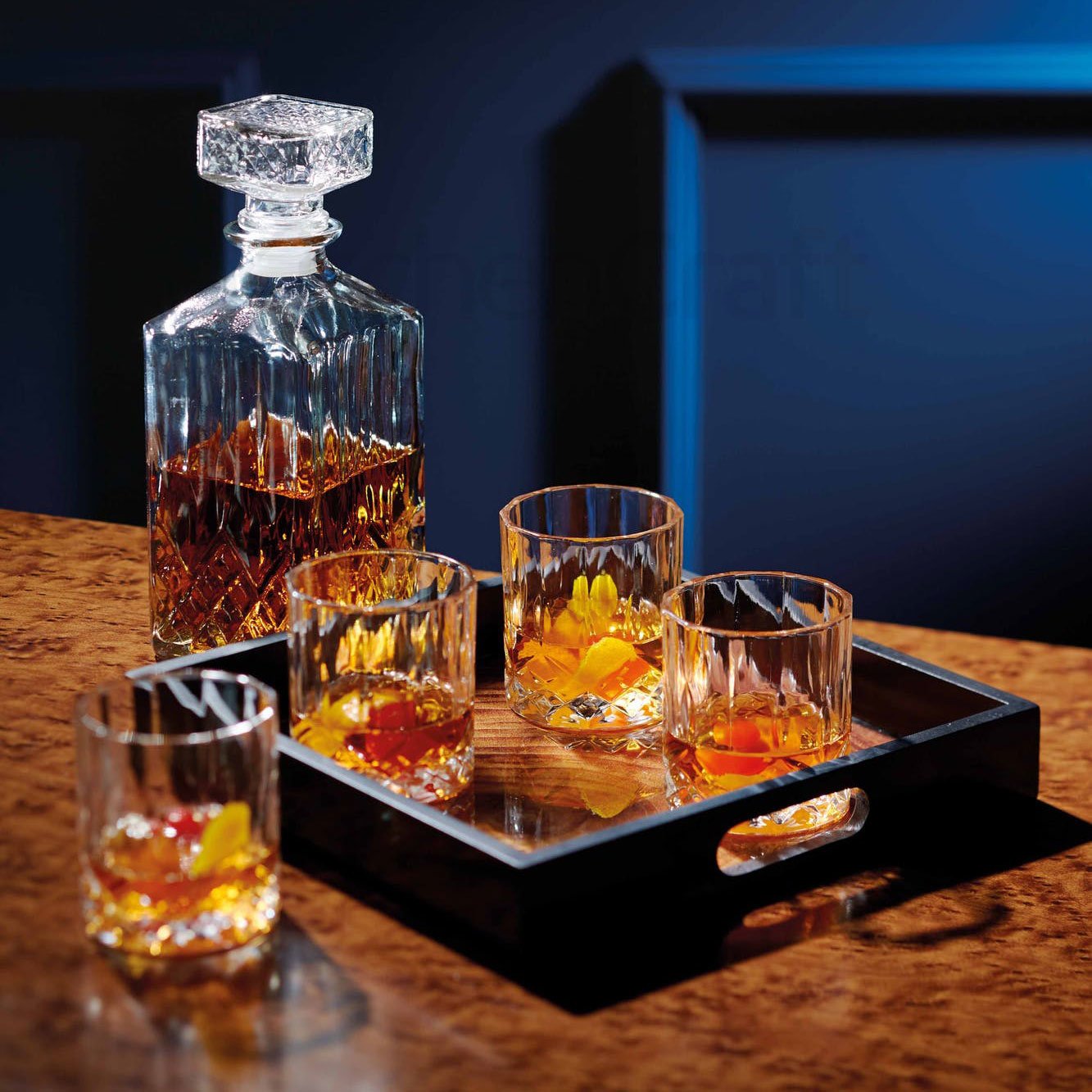 Whiskey Decanter Set - 5 delig - Whisky karaf 900ml met 4 glazen