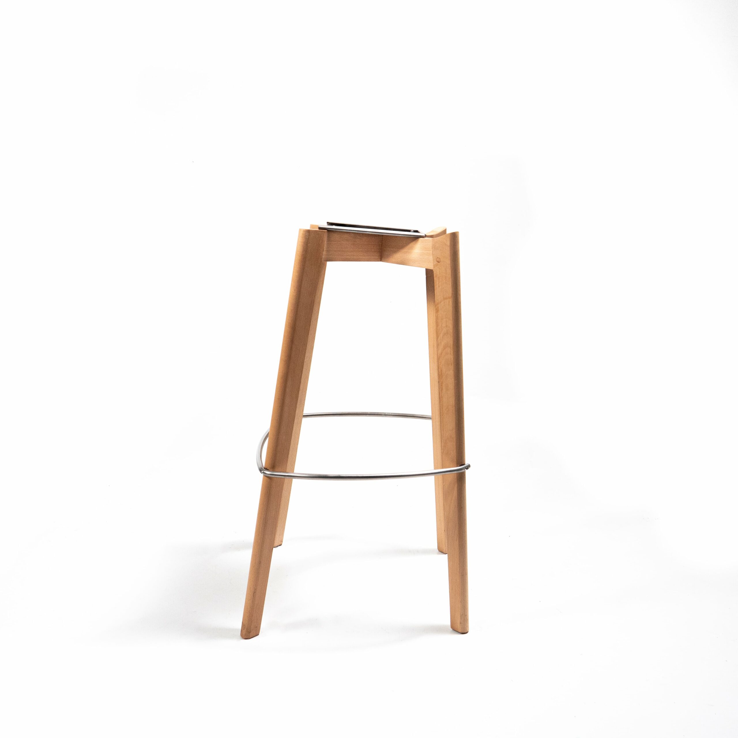 Keeve Stapelbare barkruk wit, berkenhouten frame en kunststof zitting, 53x47x119cm (LxBxH), 506F01SW